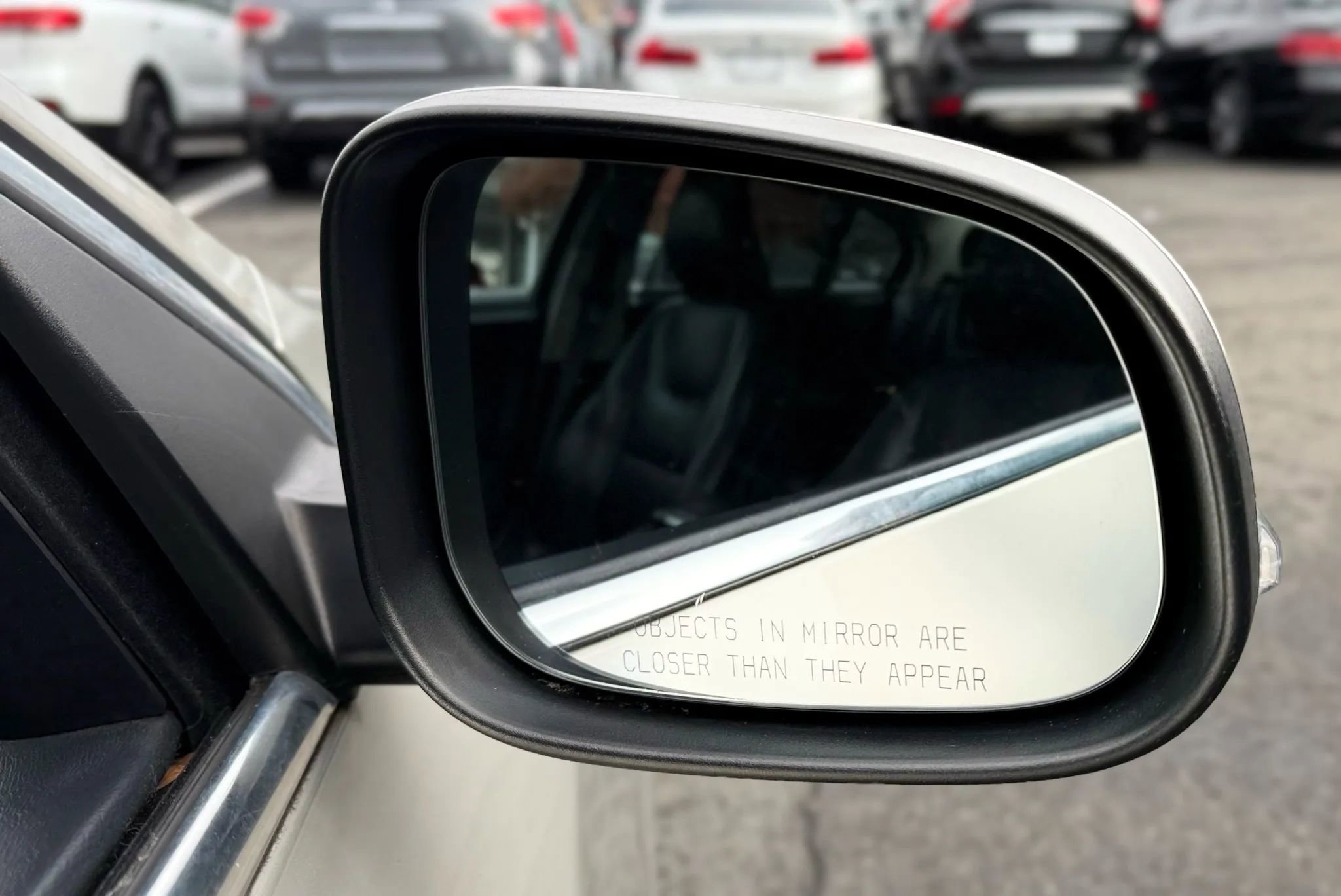 Used 2017 Volvo S60 T5 Inscription w/ Climate Package image 53