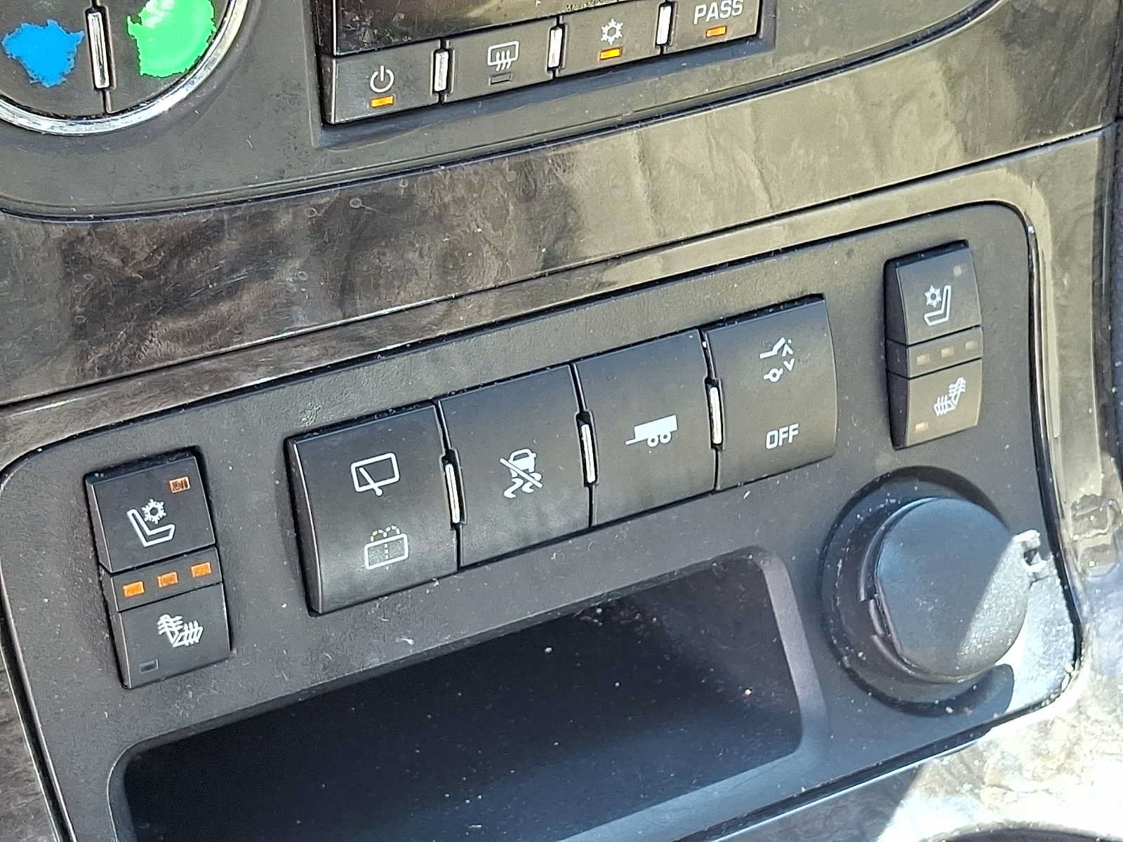 Used 2011 GMC Acadia Denali AWD/4WD image 24