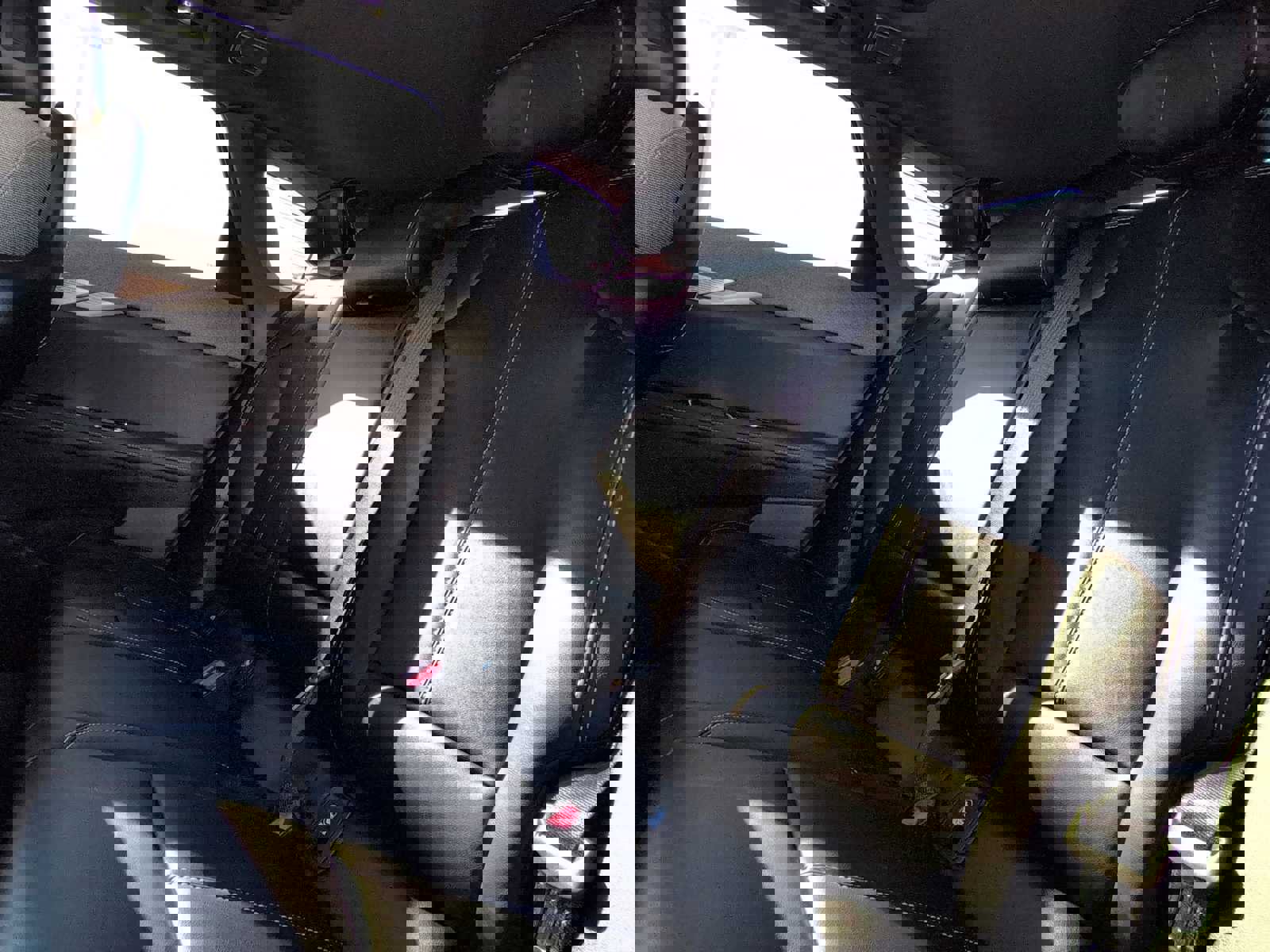 New 2026 Cadillac Optiq Luxury 1 image 25