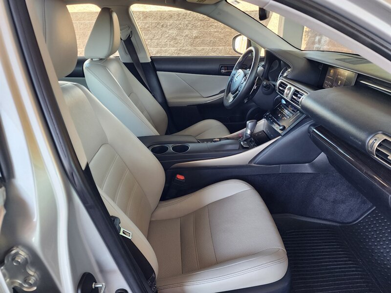 Used 2014 Lexus IS 250 AWD w/ Luxury Package w/Gray Wood image 63