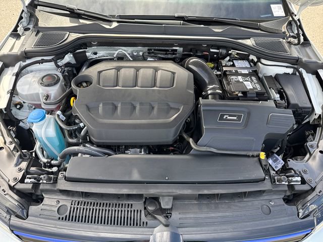 Used 2024 Volkswagen Golf R image 34