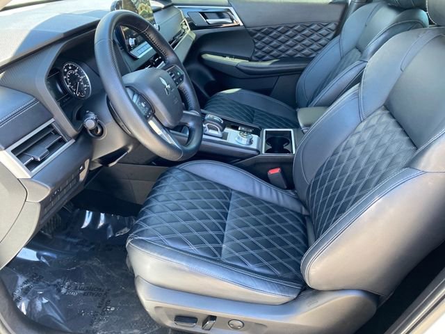 Used 2022 Mitsubishi Outlander SEL image 11