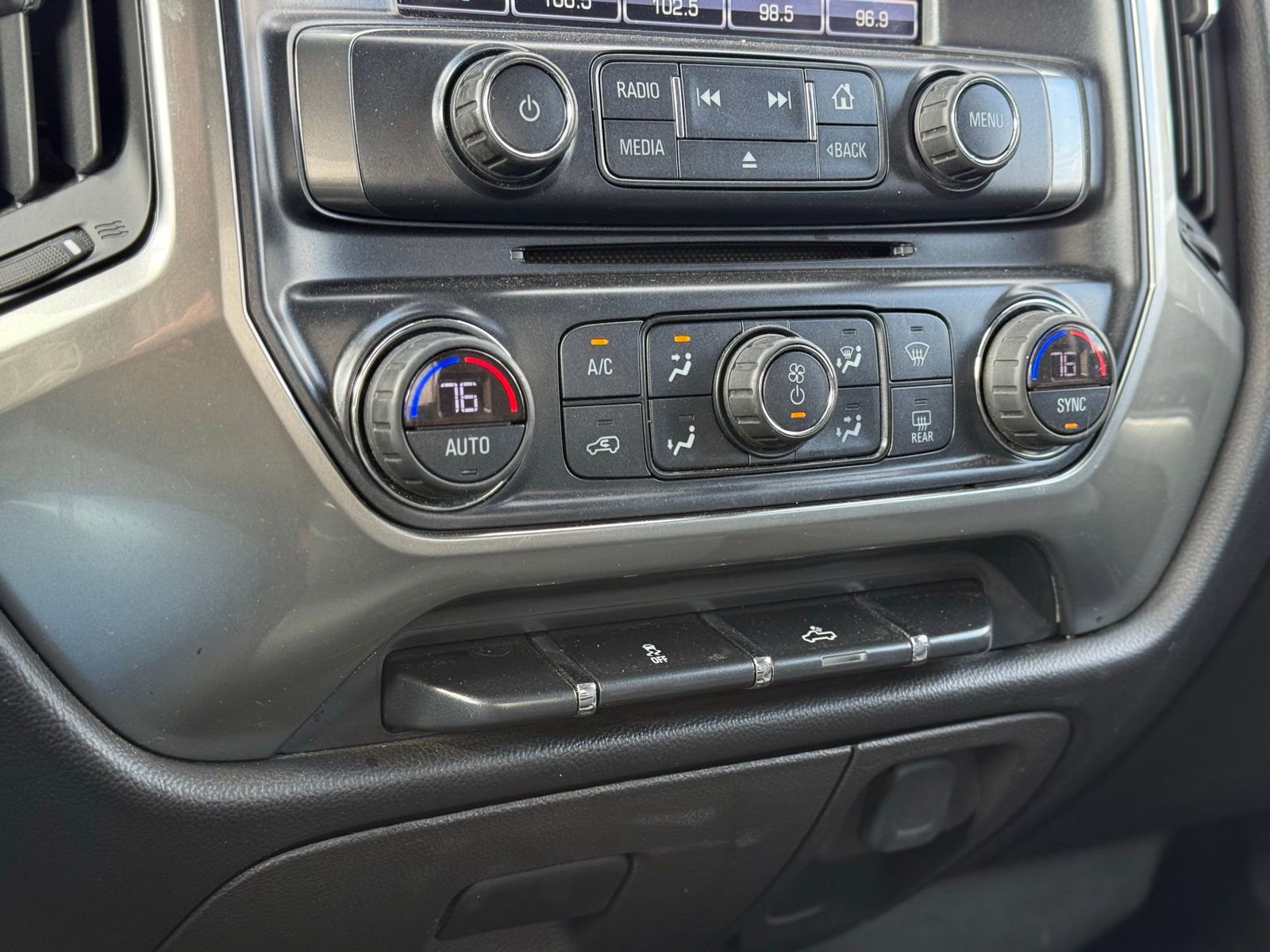Used 2017 Chevrolet Silverado 1500 LT w/ All Star Edition image 20