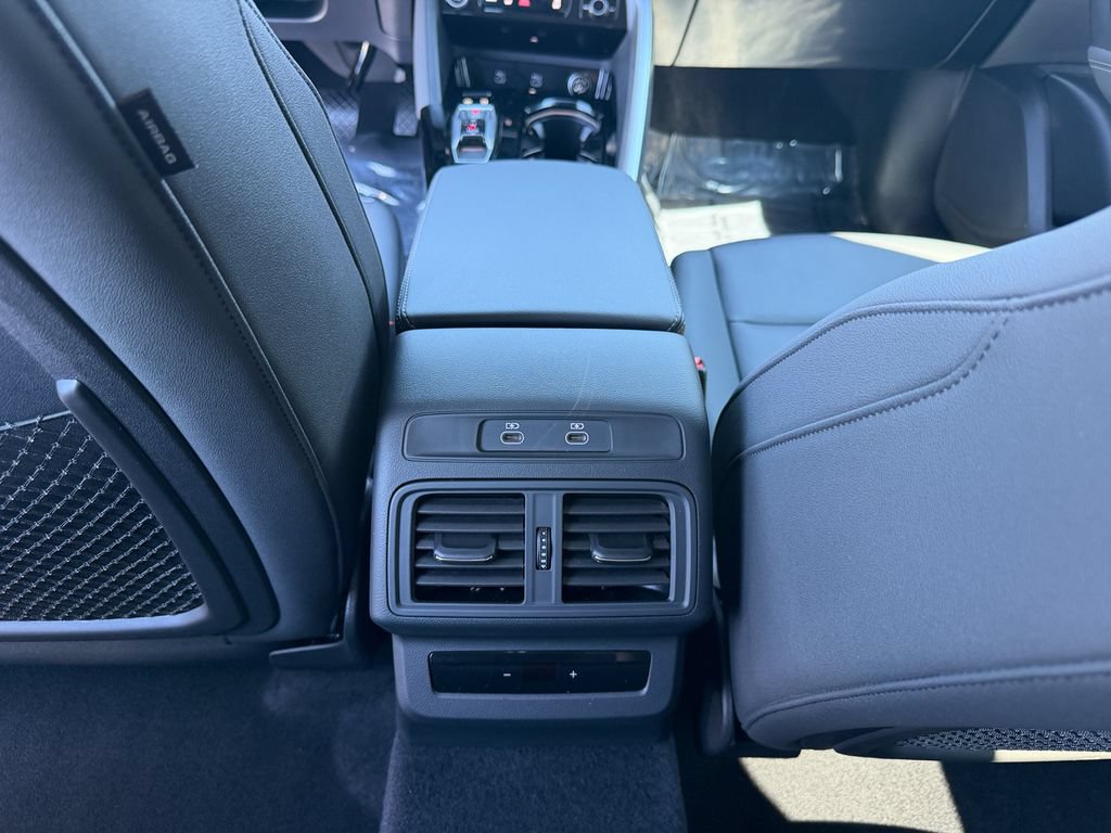 Used 2025 Audi Q5 Premium w/ Convenience Package AWD/4WD image 23