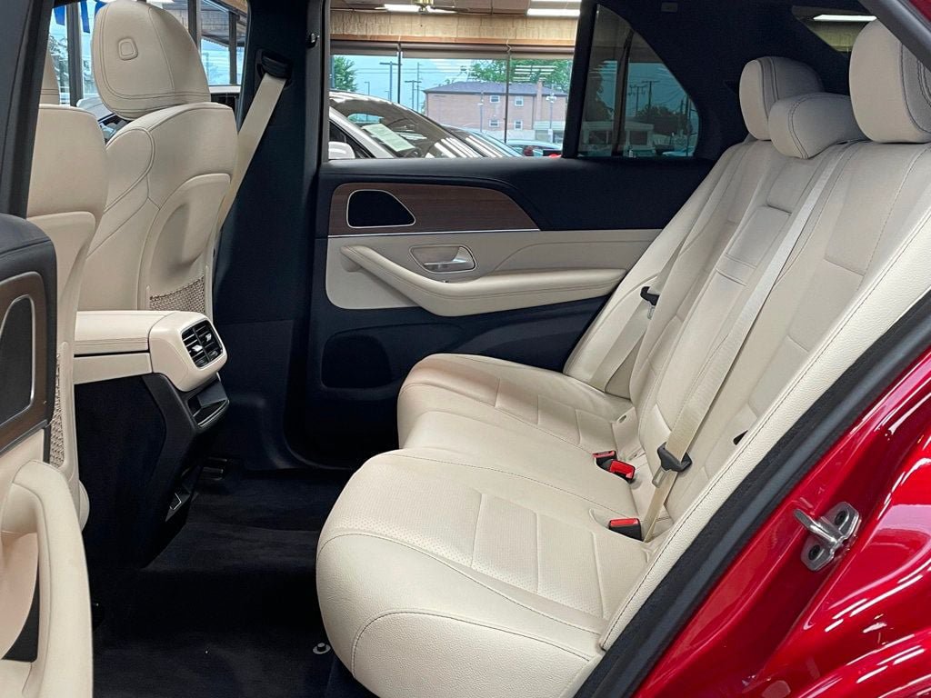 Used 2024 Mercedes-Benz GLE 450e 4MATIC image 19
