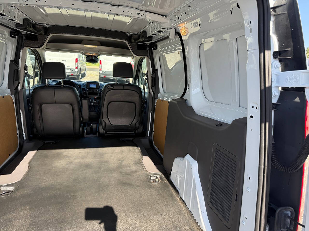 Used 2020 Ford Transit Connect XL FWD image 22