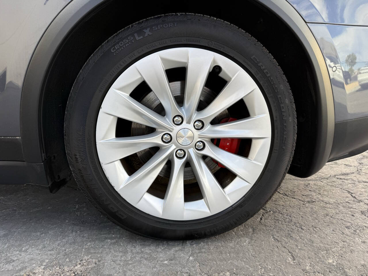 Used 2020 Tesla Model X Performance AWD/4WD image 36