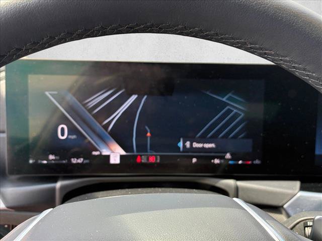 Used 2024 BMW 330i Sedan w/ Convenience Package RWD image 11