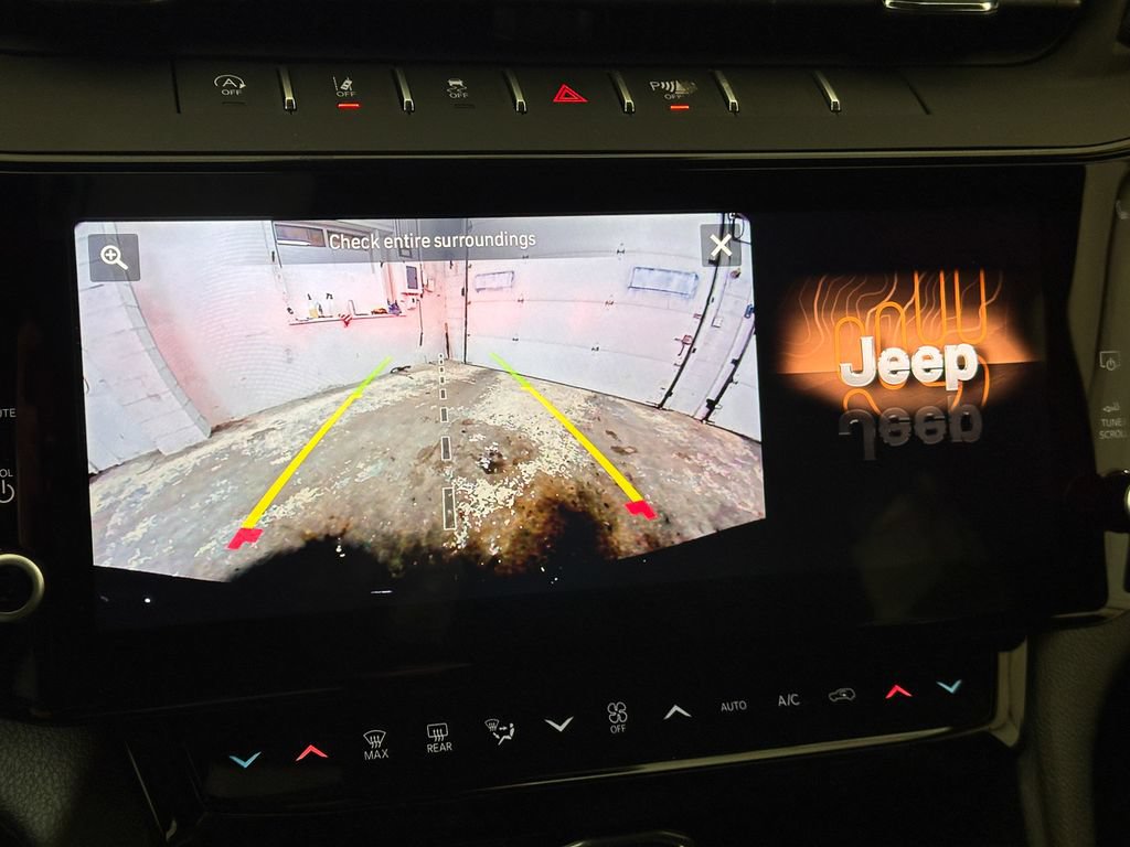 New 2026 Jeep Grand Cherokee Altitude AWD/4WD image 41