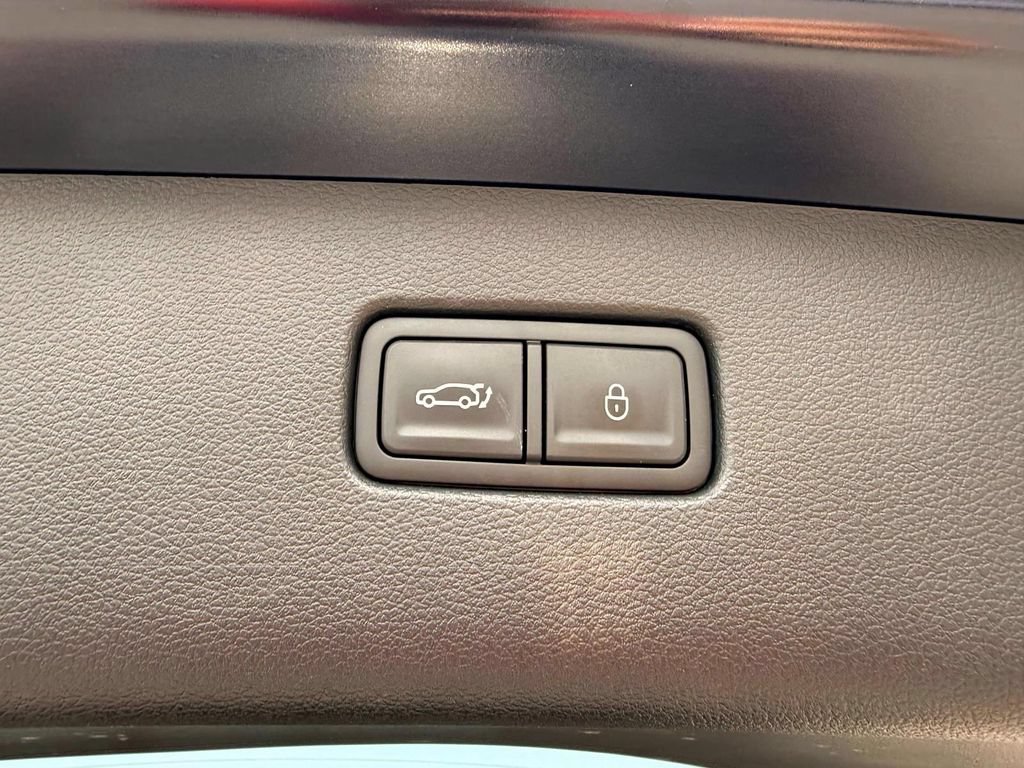 Certified 2026 Genesis GV80 2.5T AWD/4WD image 6