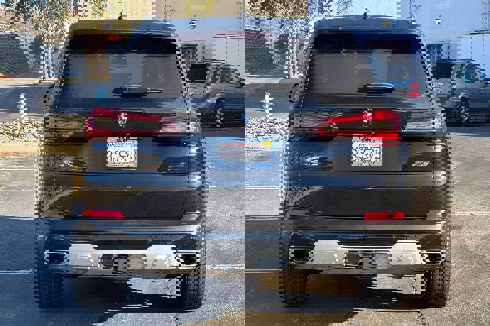 Used 2021 BMW X5 xDrive40i w/ Premium Package image 8