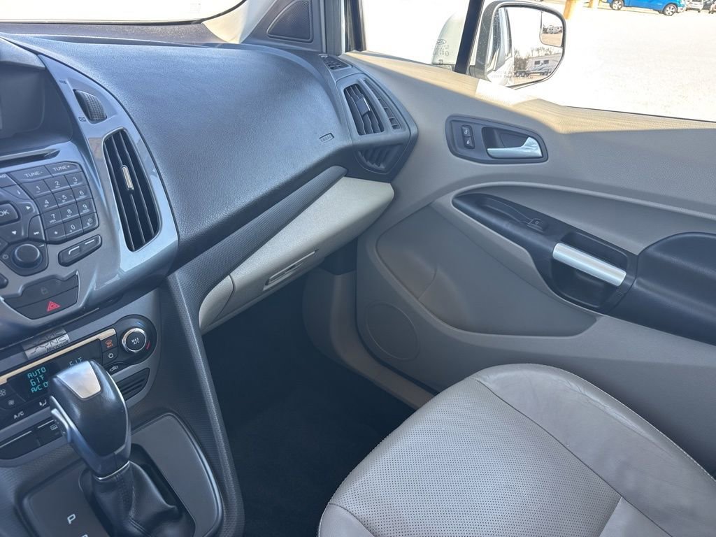 Used 2015 Ford Transit Connect Titanium image 34