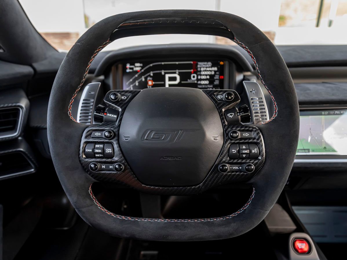 Used 2019 Ford GT RWD image 26