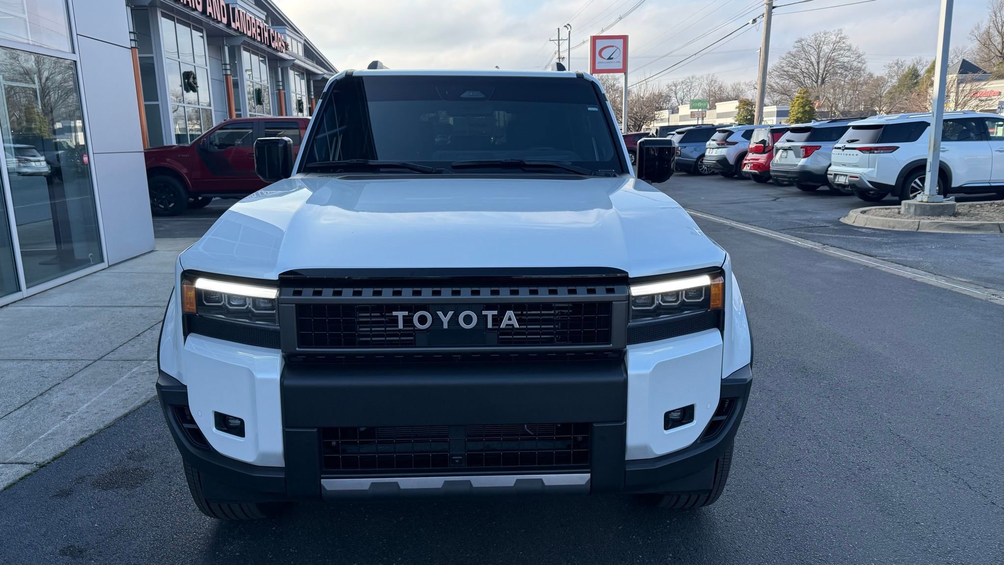 Used 2025 Toyota Land Cruiser image 5