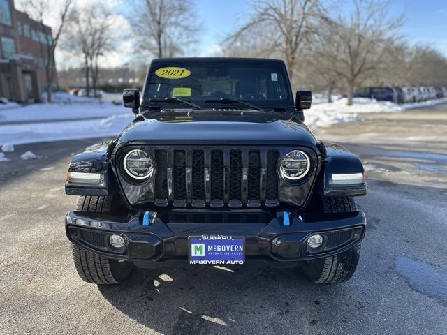 Used 2021 Jeep Wrangler Unlimited Sahara image 2
