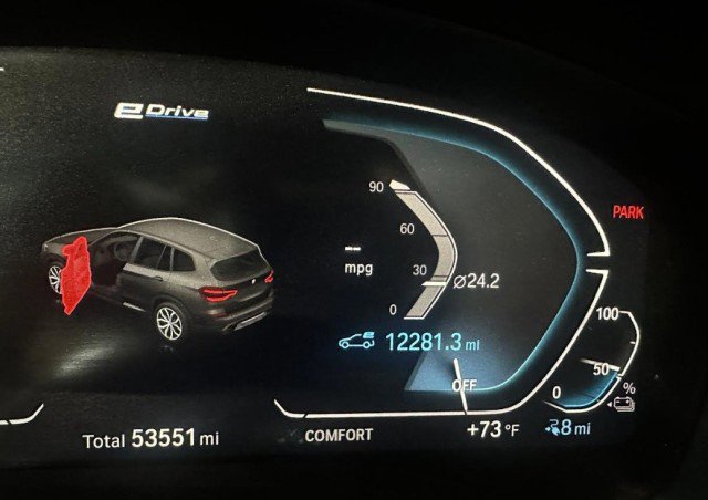 Used 2021 BMW X3 xDrive30e w/ Convenience Package image 17