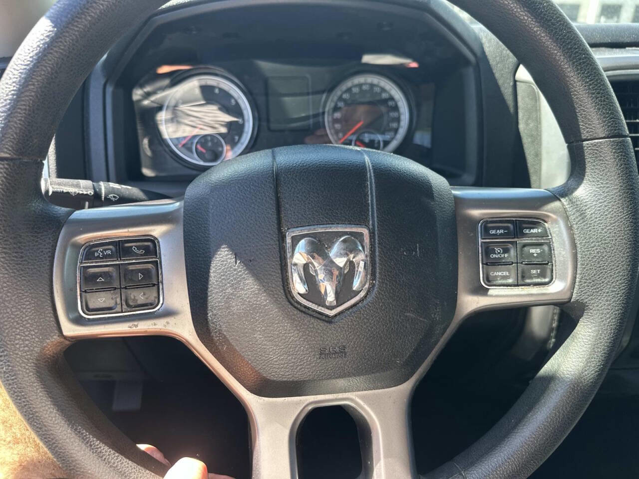 Used 2021 RAM 1500 Classic SLT image 12