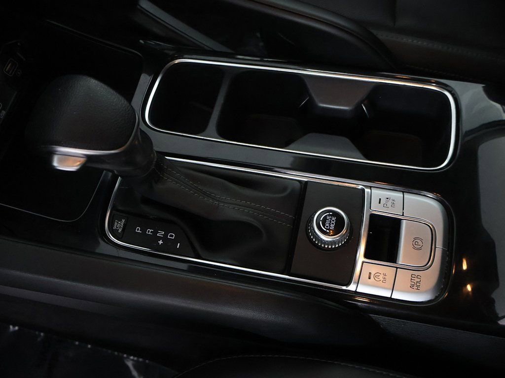 Used 2022 Kia Telluride LX image 45