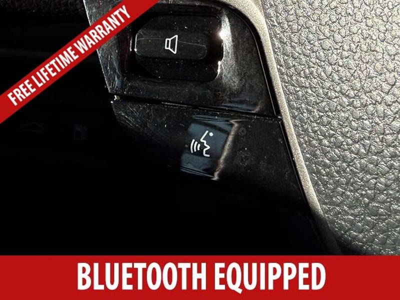 Used 2025 Toyota Camry LE FWD image 10