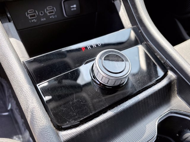Used 2024 Jeep Grand Cherokee L Laredo AWD/4WD image 21
