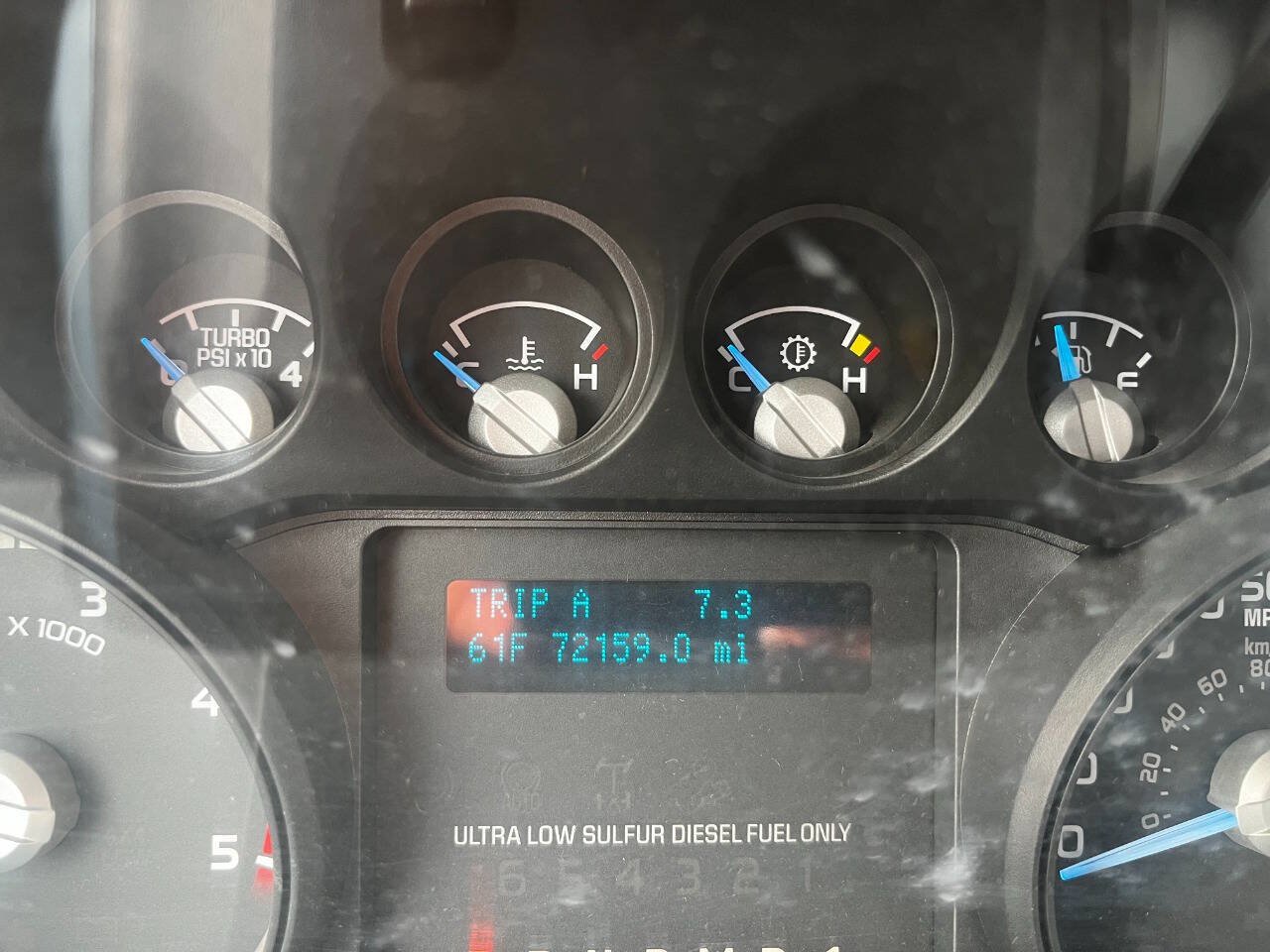 Used 2012 Ford F550 4x4 Crew Cab Super Duty w/ Payload Upgrade Pkg image 11