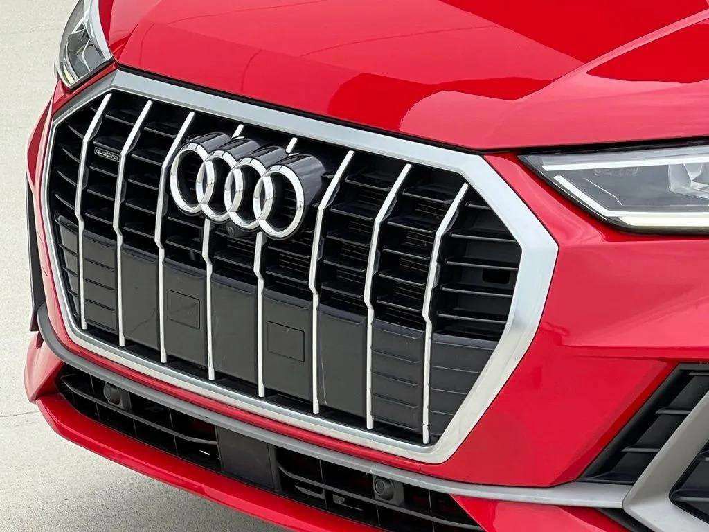 Used 2022 Audi Q3 2.0T Premium Plus w/ Premium Plus Package AWD/4WD image 35