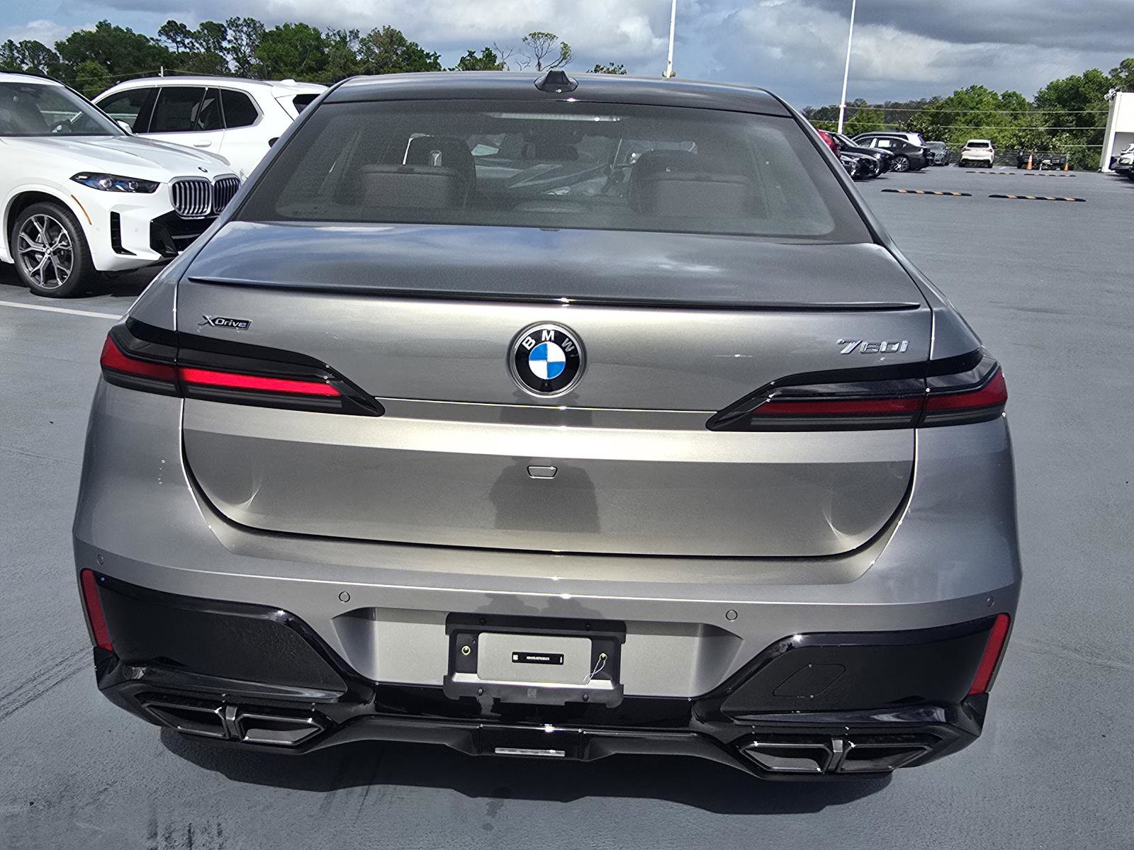 New 2026 BMW 760i xDrive w/ Executive Package image 23