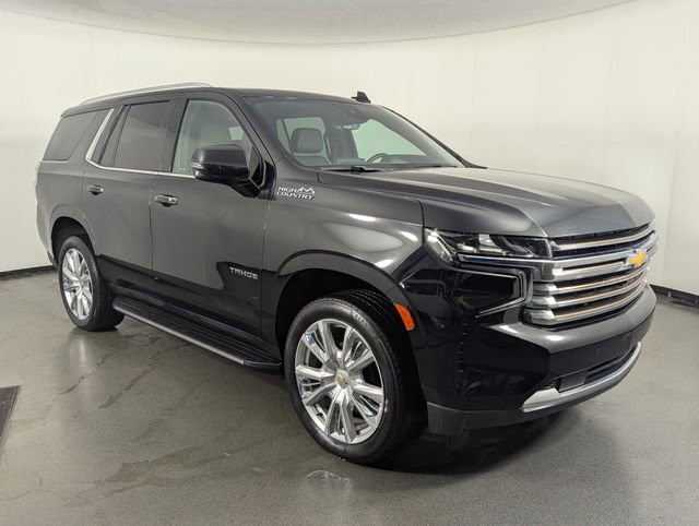 Used 2024 Chevrolet Tahoe High Country image 2