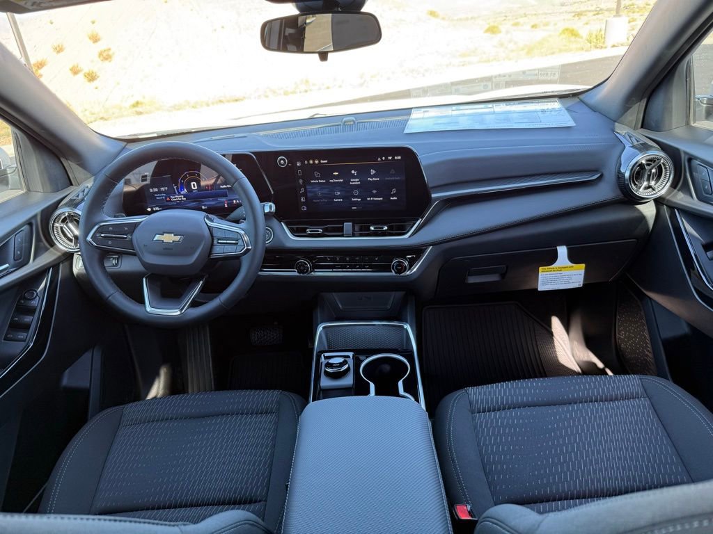 New 2026 Chevrolet Equinox LT image 18