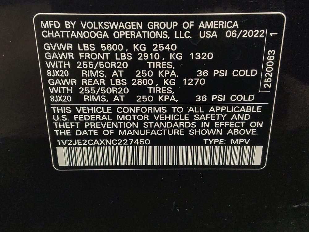Used 2022 Volkswagen Atlas Cross Sport SE FWD image 33