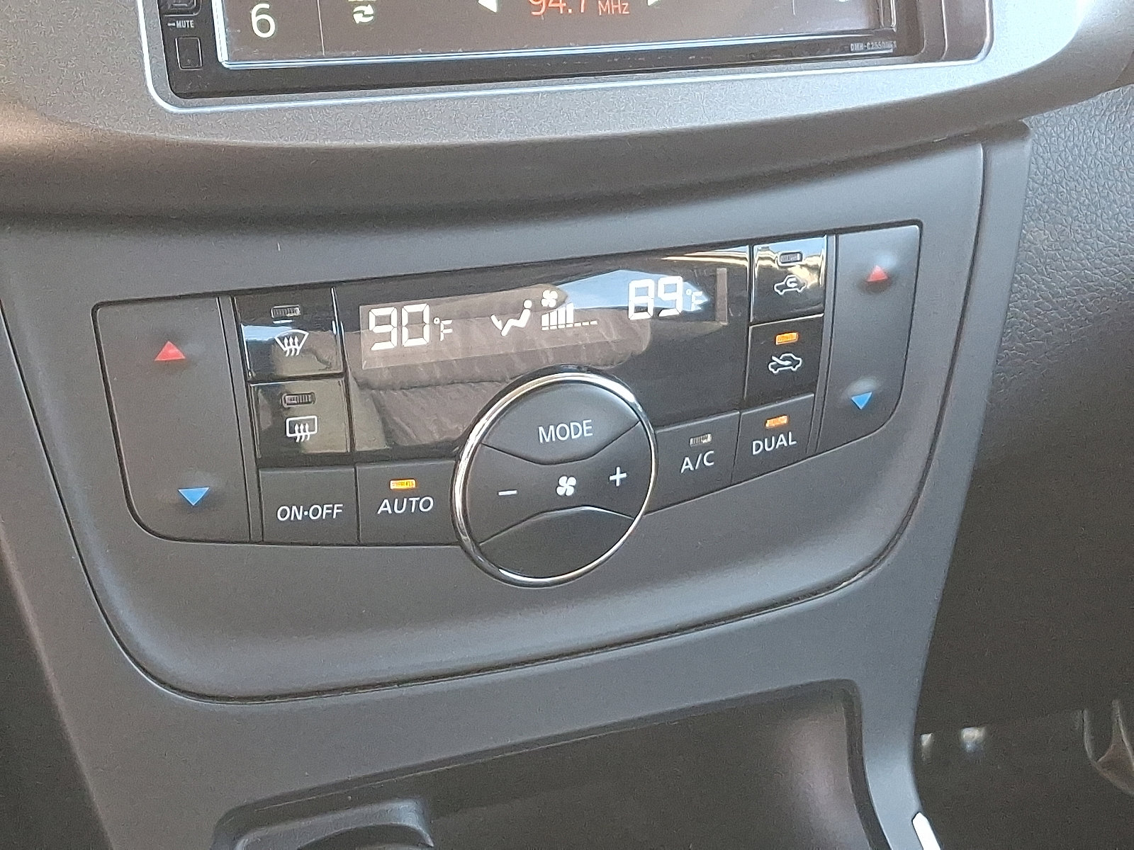 Used 2019 Nissan Sentra SV image 15