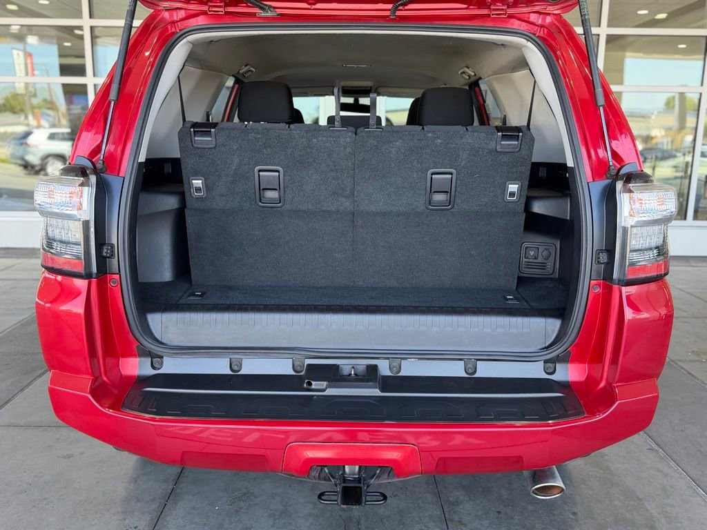 Used 2018 Toyota 4Runner SR5 RWD image 15