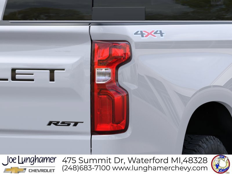 New 2026 Chevrolet Silverado 1500 RST w/ Redline Edition AWD/4WD image 11