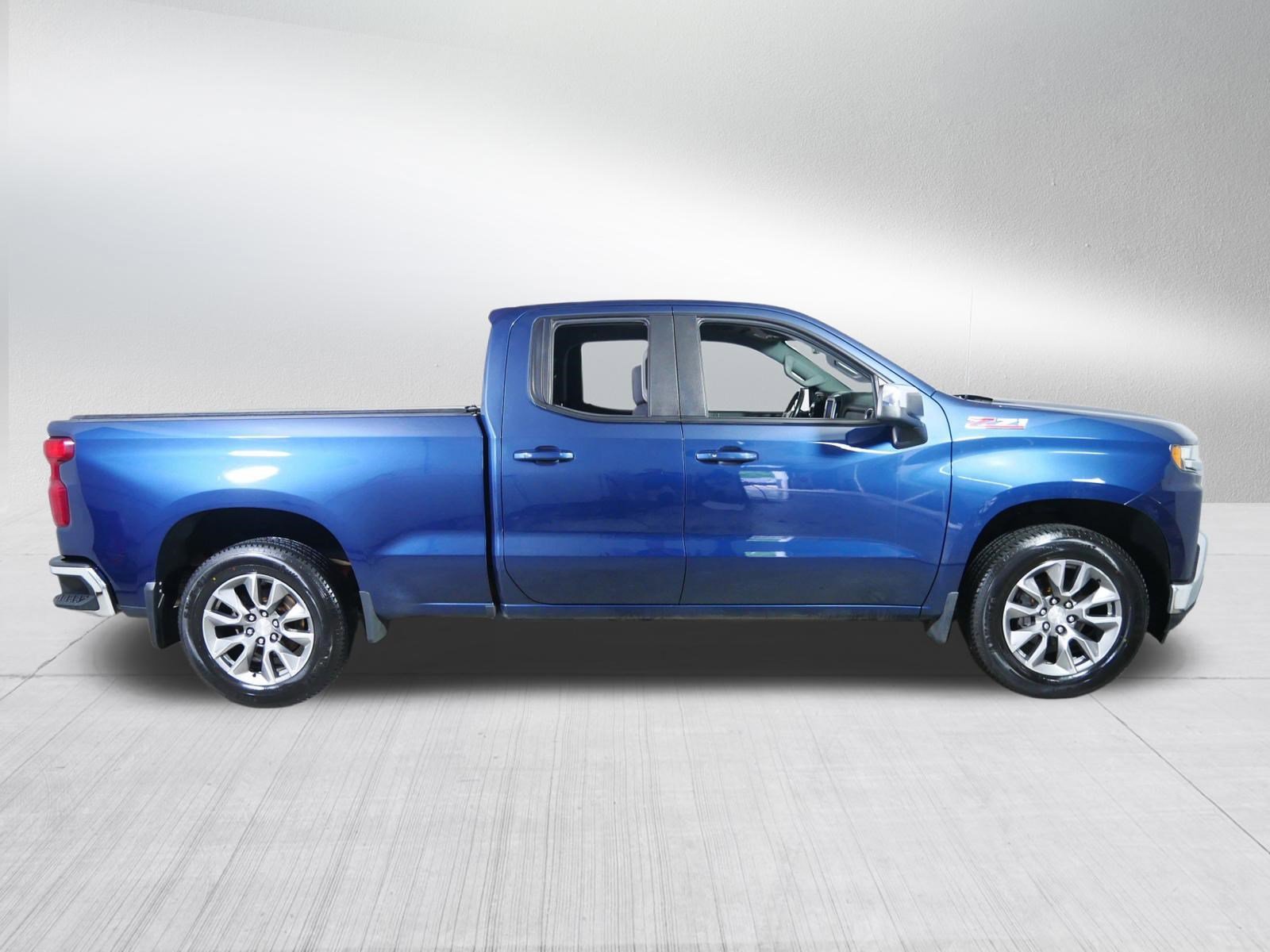 Used 2019 Chevrolet Silverado 1500 LT w/ All-Star Edition AWD/4WD image 8