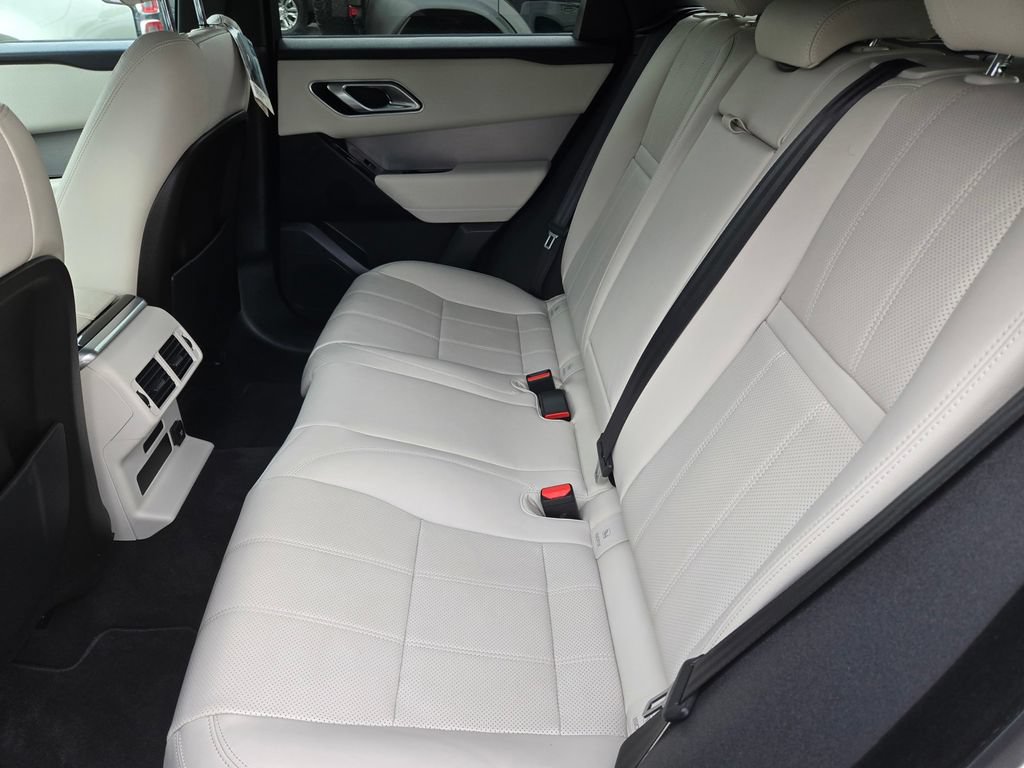 Used 2020 Land Rover Range Rover Velar R-Dynamic S AWD/4WD image 15