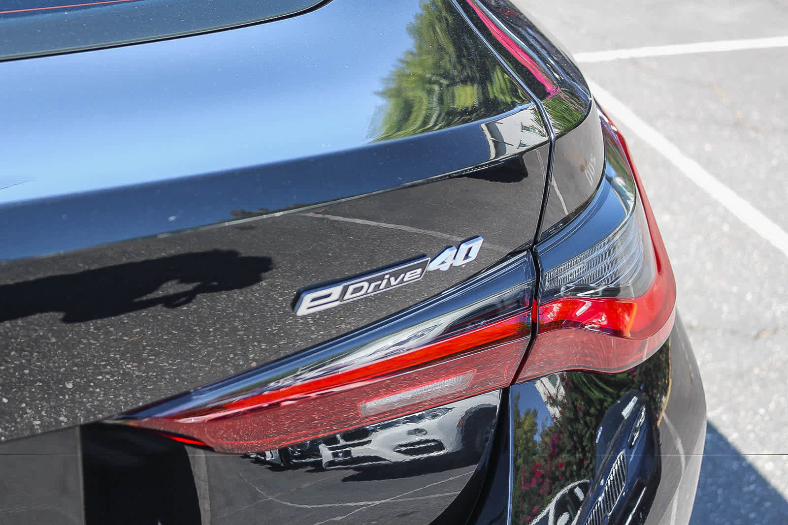 Certified 2023 BMW i4 eDrive40 RWD image 26