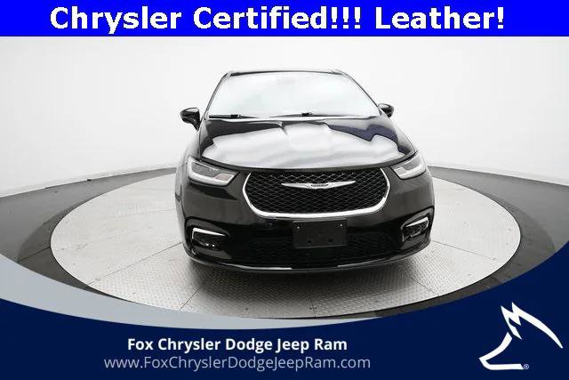 Certified 2024 Chrysler Pacifica Touring-L image 11