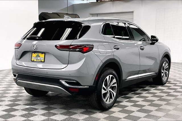 Used 2023 Buick Envision Essence FWD image 13
