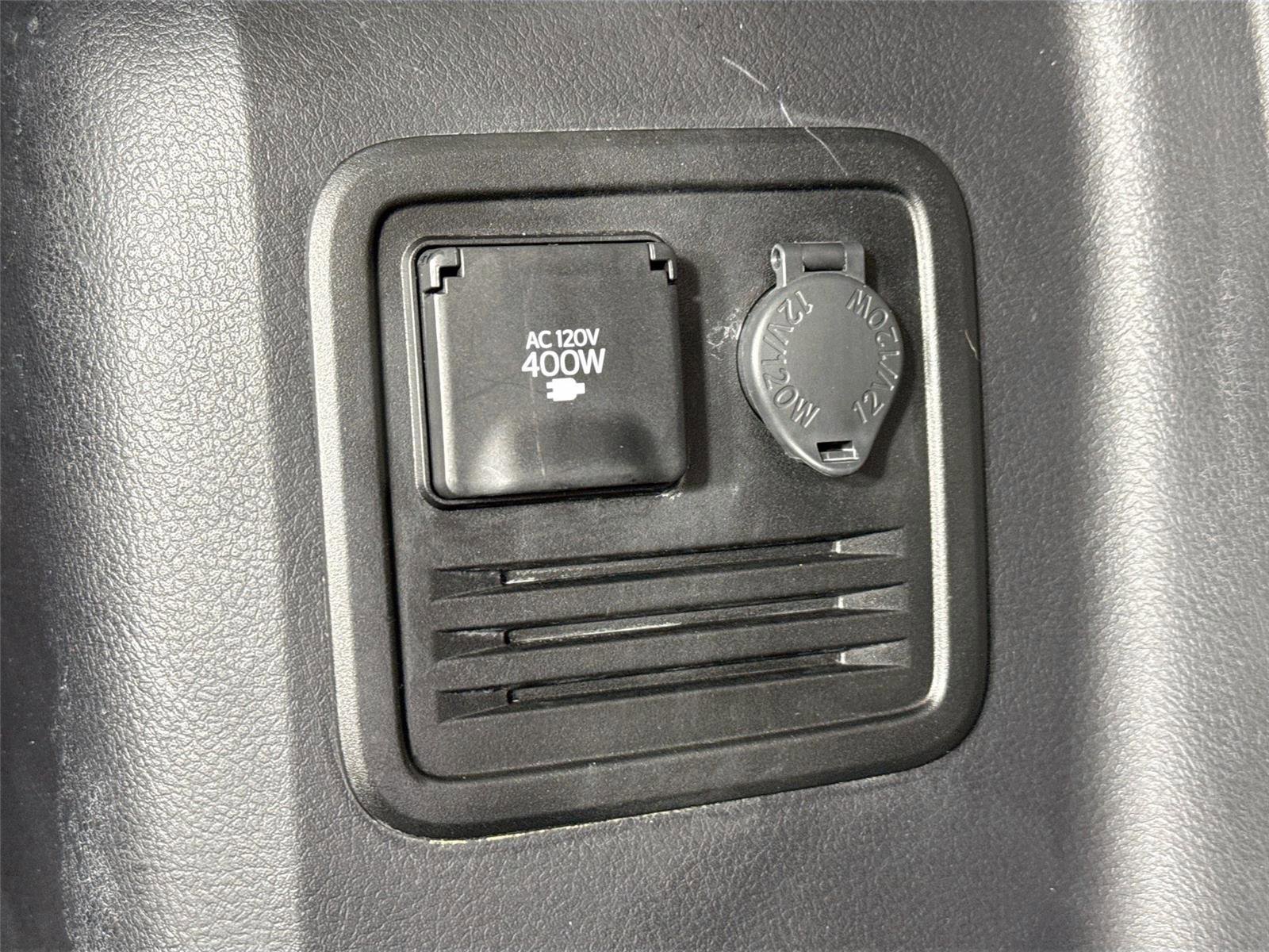 Certified 2022 Toyota 4Runner SR5 Premium AWD/4WD image 40