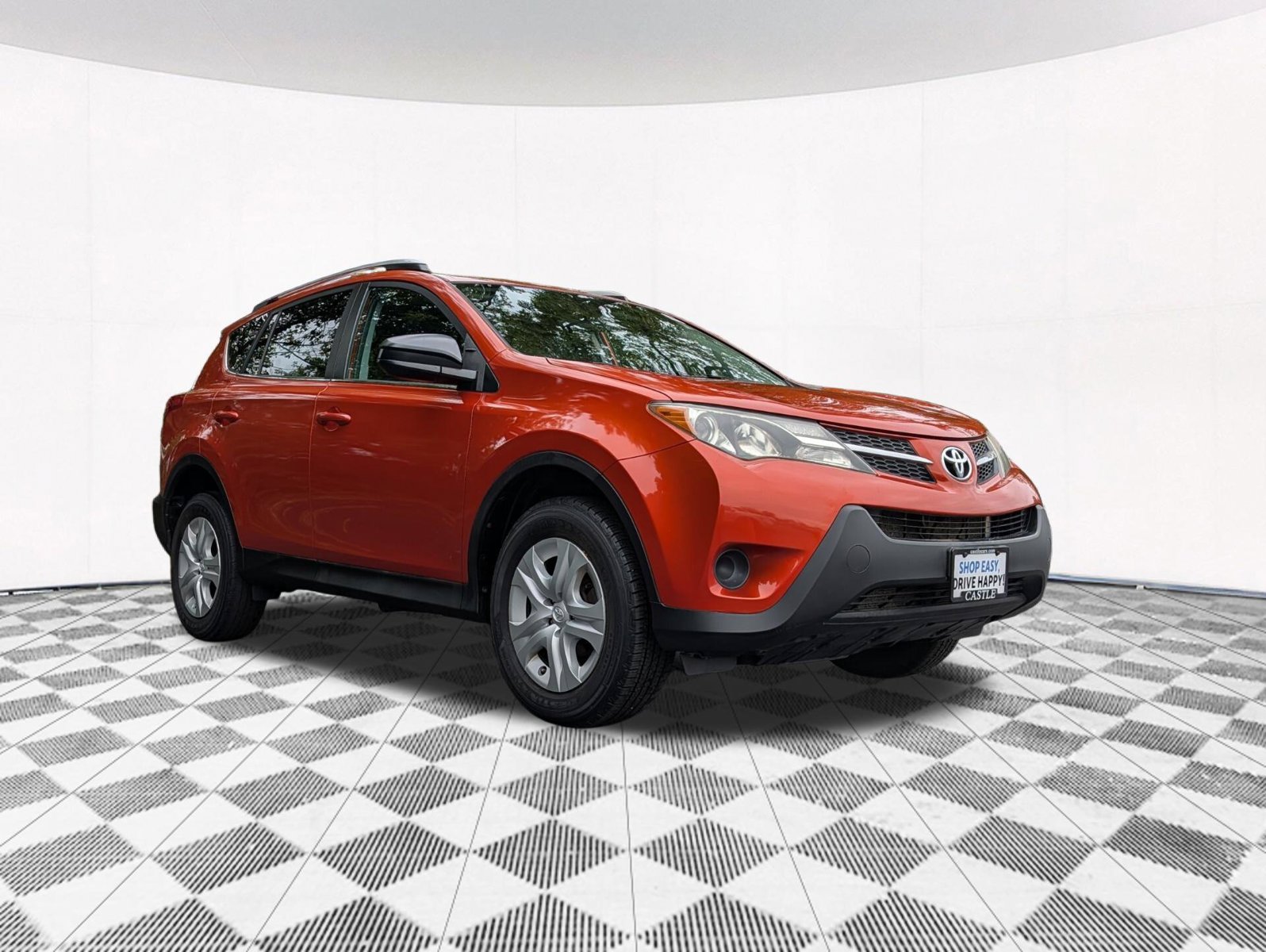 Used 2015 Toyota RAV4 LE AWD/4WD image 13