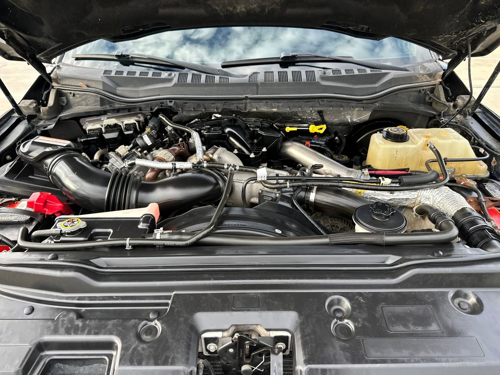 Used 2017 Ford F250 Lariat w/ Chrome Package image 23