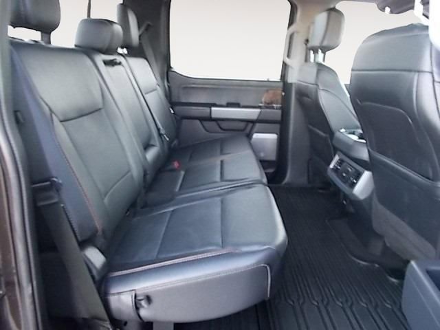 Used 2024 Ford F350 Lariat image 14