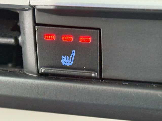 Certified 2021 Toyota Sienna XLE image 19