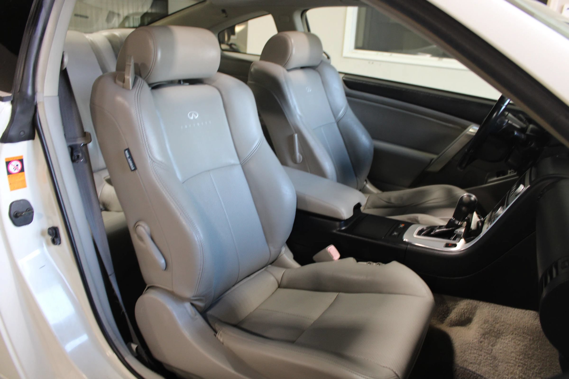 Used 2007 INFINITI G35 Coupe w/ Premium Pkg RWD image 21