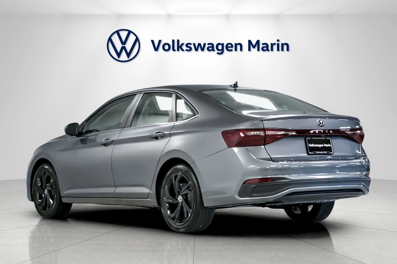 New 2026 Volkswagen Jetta SE image 3