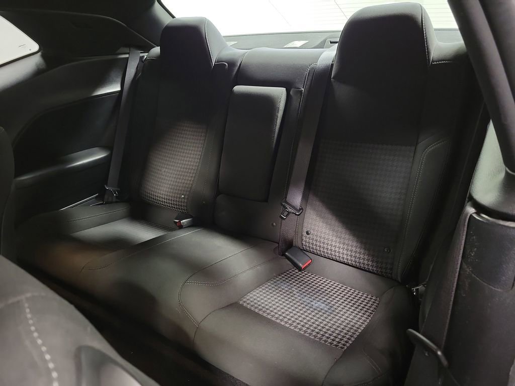 Used 2019 Dodge Challenger SXT image 22