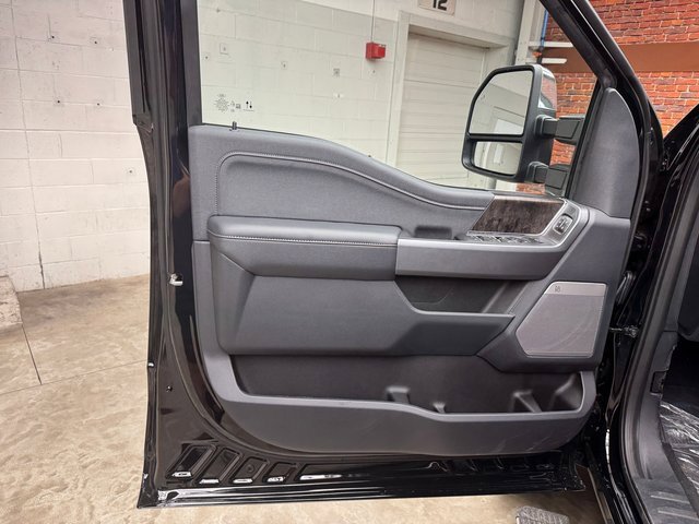 New 2025 Ford F250 Lariat w/ Lariat Ultimate Package image 10