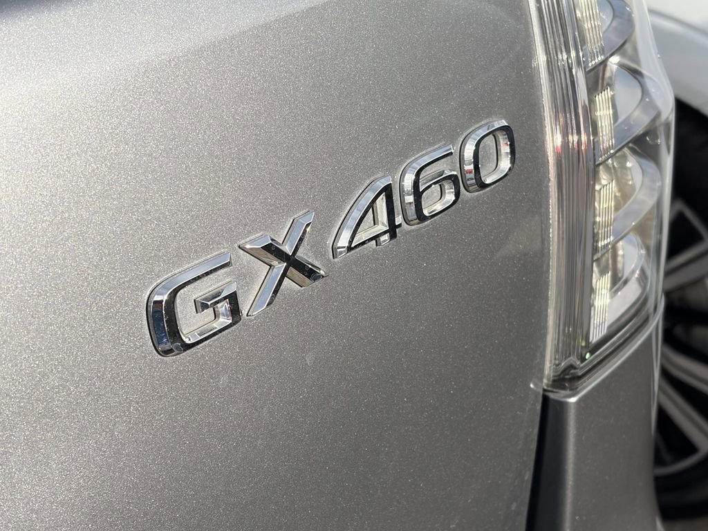 Used 2022 Lexus GX 460 Premium w/ Premium Package AWD/4WD image 8