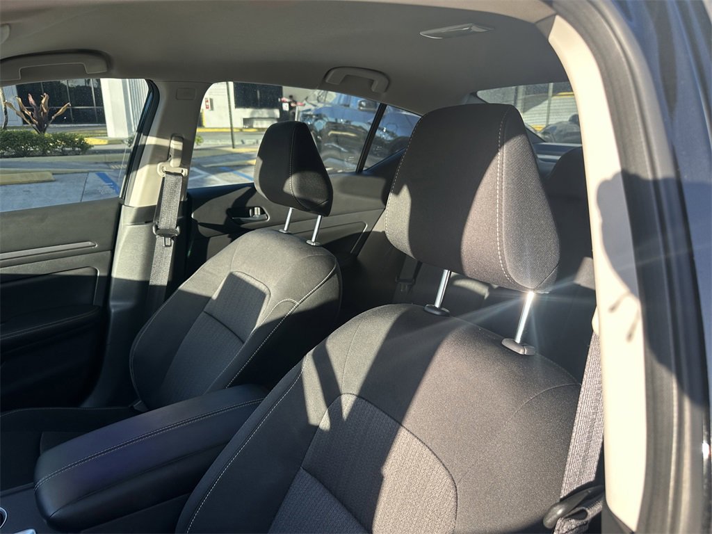 Used 2022 Nissan Altima 2.5 SV image 16