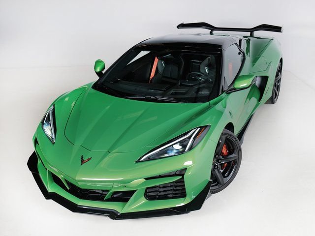 Used 2026 Chevrolet Corvette Z06 RWD image 30
